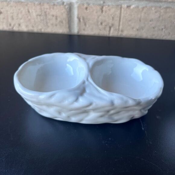 RAE DUNN Chicks in a Nest Salt Pepper Shaker Set Artisan Collection By Magenta - Picture 5 of 12